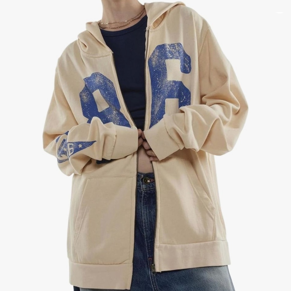 Urban Outfitters 86 Graphic Oversized Full Zip Hoodie Sweatshirt L/XL NWT